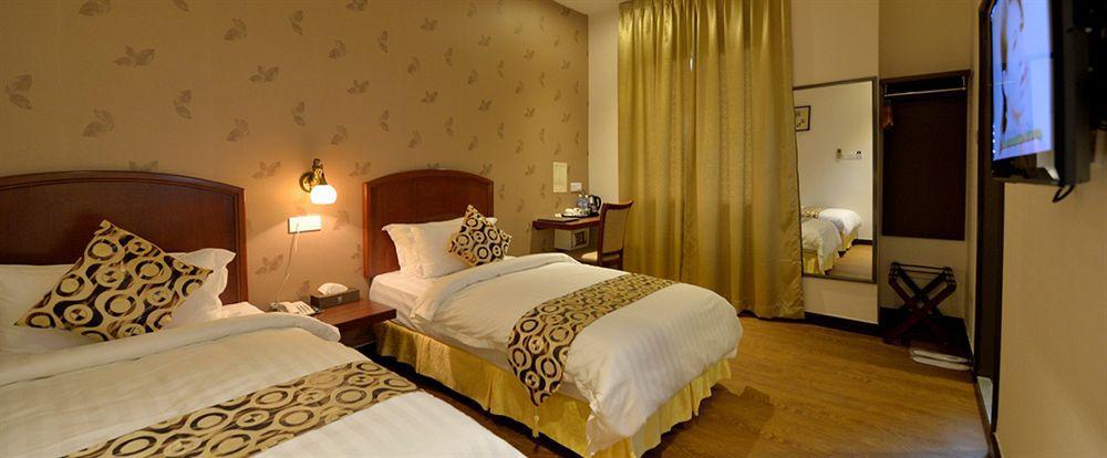 Asiana Hotel Kota Kinabalu Bagian luar foto